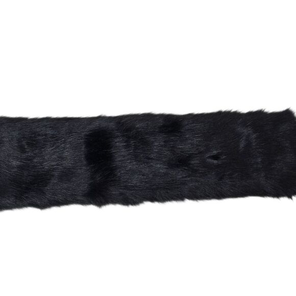 UF Unreal Fur Black Faux Fur Scarf Thread-Through Stole Modacrylic Vegan Luxury - Picture 7 of 7